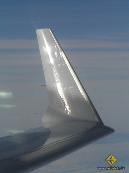 Bombardier CRJ-100LR (CL-600-2B19)
