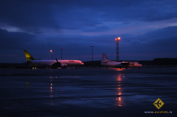 Boeing 757-256
