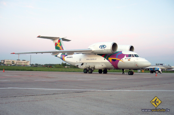 Antonov An-74-200