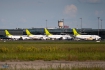 Boeing 737-548