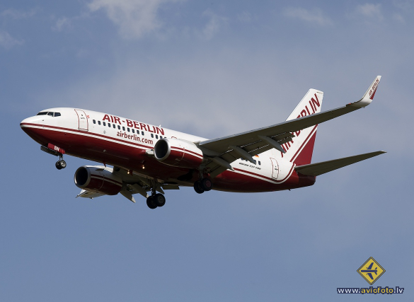 Boeing 737-76Q