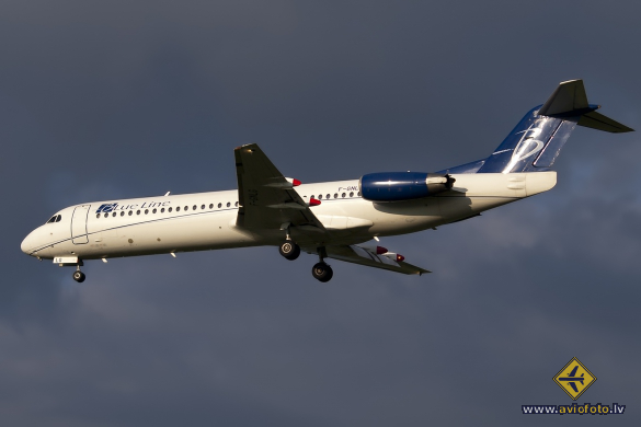 Fokker 100 (F-28-0100)