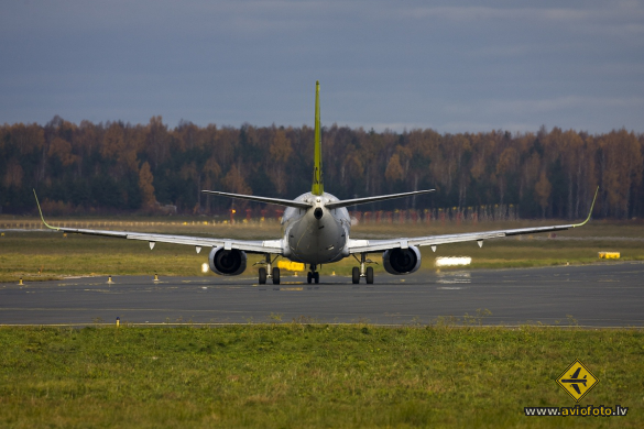 Boeing 737-33A