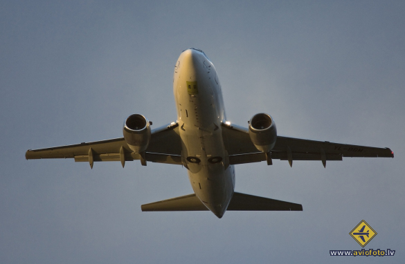 Boeing 737-522