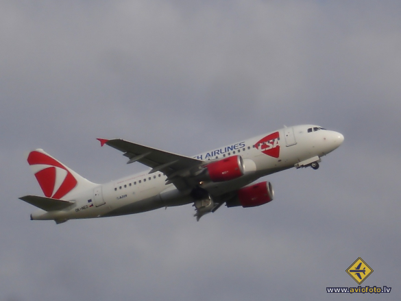 Airbus A319-112
