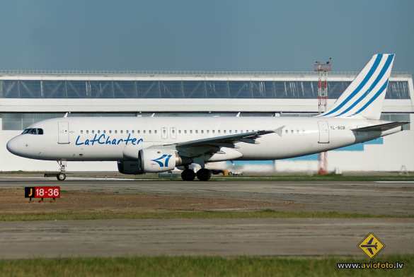 Airbus A320-211