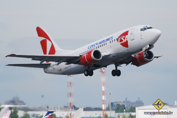 Boeing 737-55S