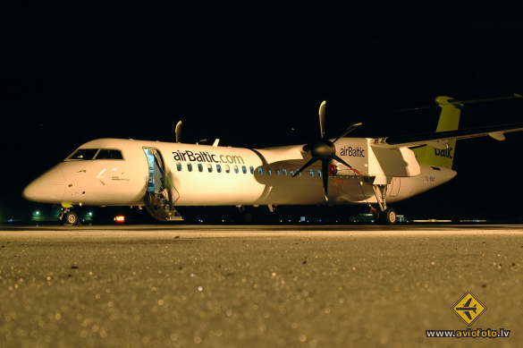 Bombardier DHC-8-402 Q400