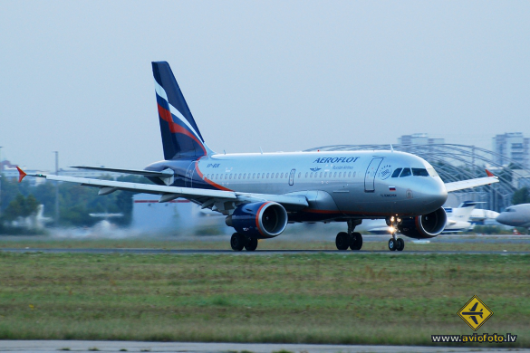 Airbus A319-112