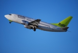 Boeing 737-548