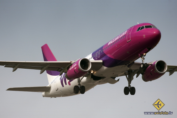 Airbus A320-232