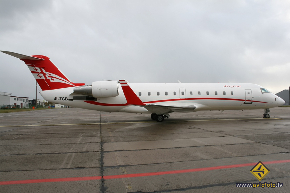 Bombardier CRJ-200LR (CL-600-2B19)