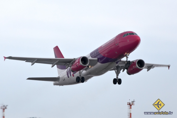 Airbus A320-232