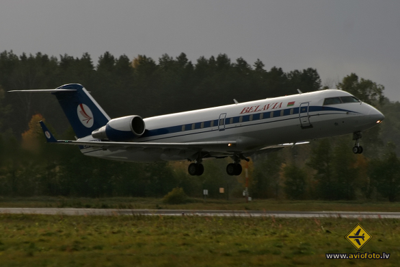 Bombardier CRJ-200ER (CL-600-2B19)