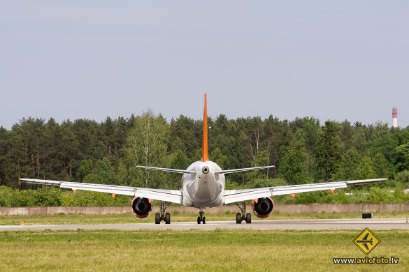 Airbus A319-111