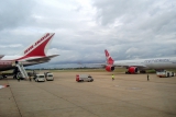 Boeing 747-437