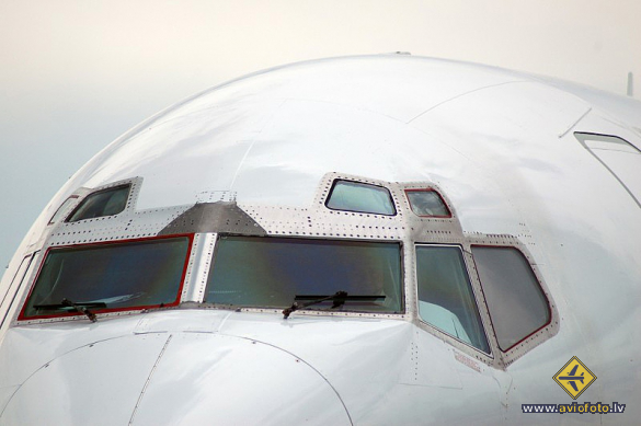 Boeing 737-522