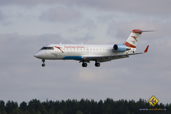 Bombardier CRJ-200LR (CL-600-2B19)