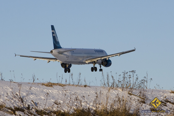 Airbus A321-211