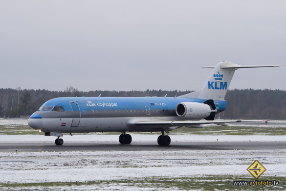 Fokker 70 (F-28-0070)