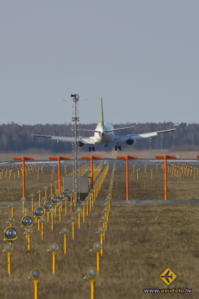 Boeing 737-53S