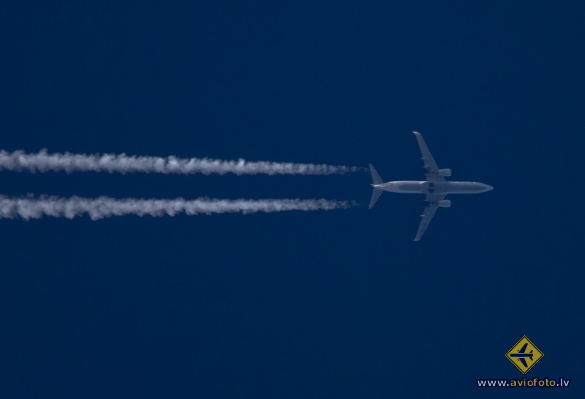 Boeing 737-8Q8