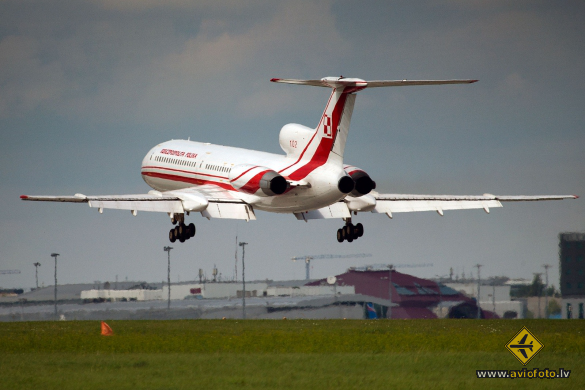Tupolev Tu-154M