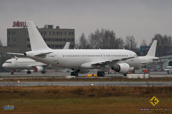 Airbus A320-211