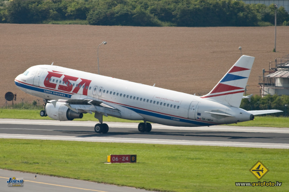 Airbus A320-214
