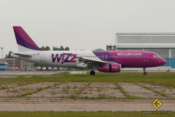 Airbus A320-232