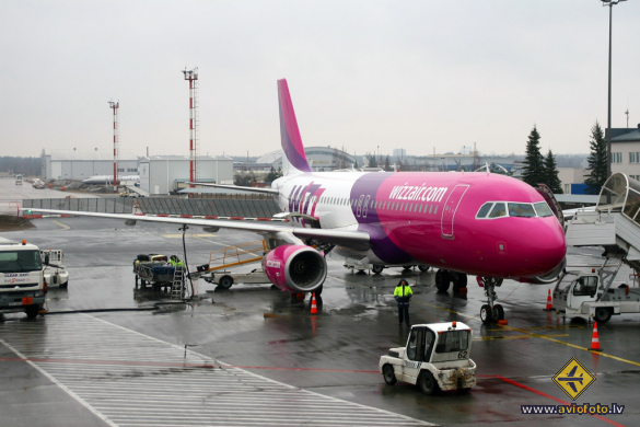 Airbus A320-232