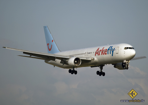 Boeing 767-383/ER