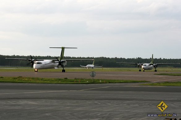 Bombardier DHC-8-402 Q400