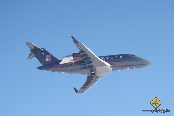 Bombardier Challenger 605 (CL-600-2B16)