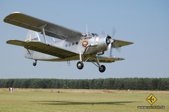 Antonov An-2T