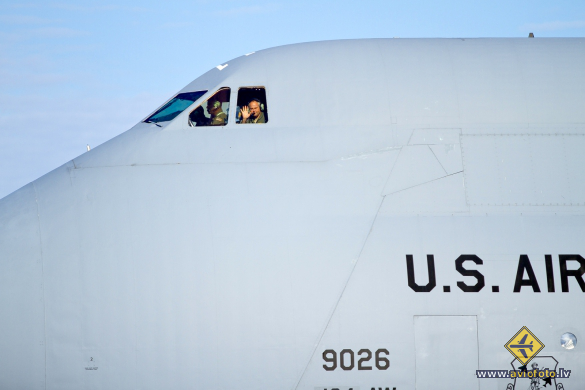 Lockheed C-5A Galaxy (L-500)