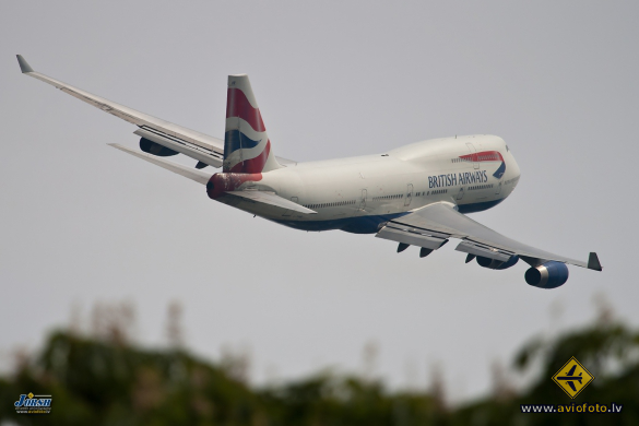 Boeing 747-436