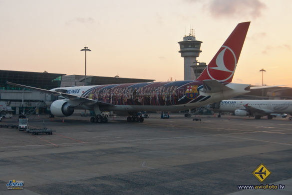 Boeing 777-3F2/ER