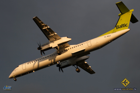 Bombardier DHC-8-402 Q400