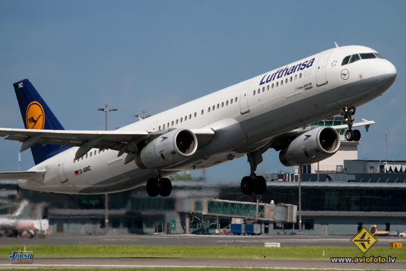 Airbus A321-131