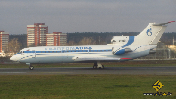 Yakovlev Yak-42D