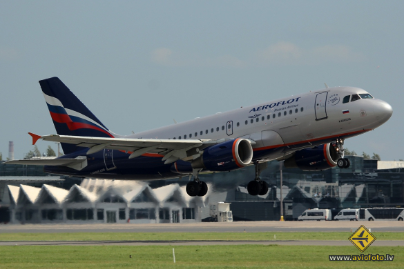 Airbus A319-111