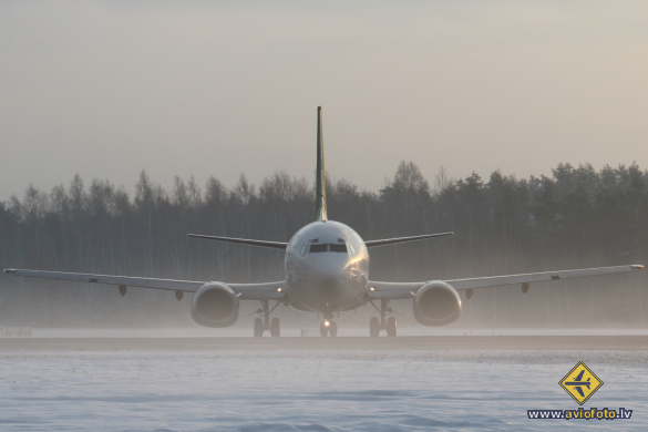 Boeing 737-53S