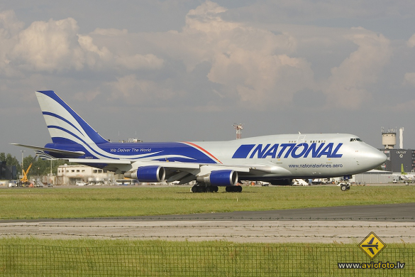 Boeing 747-428M(BCF)