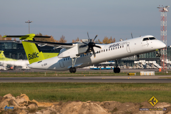 Bombardier DHC-8-402 Q400