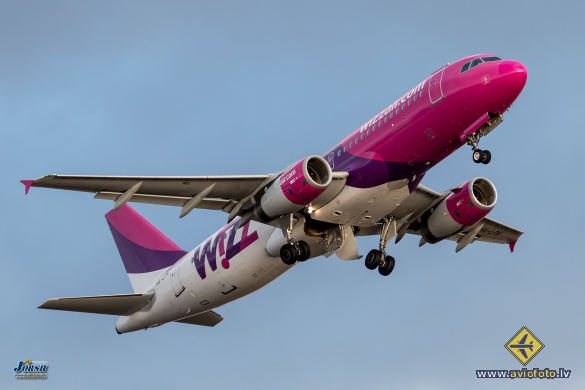 Airbus A320-232