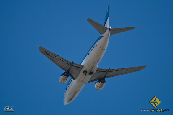 Boeing 737-33R