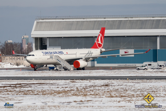 Airbus A330-343X
