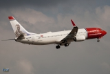 Boeing 737-8JP