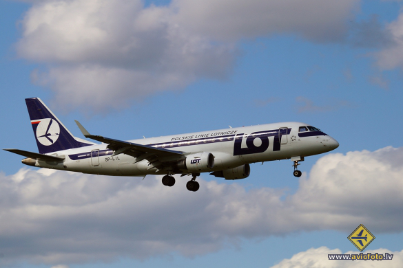 Embraer 175LR (ERJ-170-200LR)